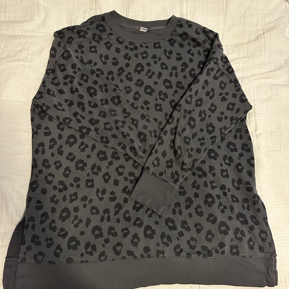 Old Navy Women’s Sweatshirt